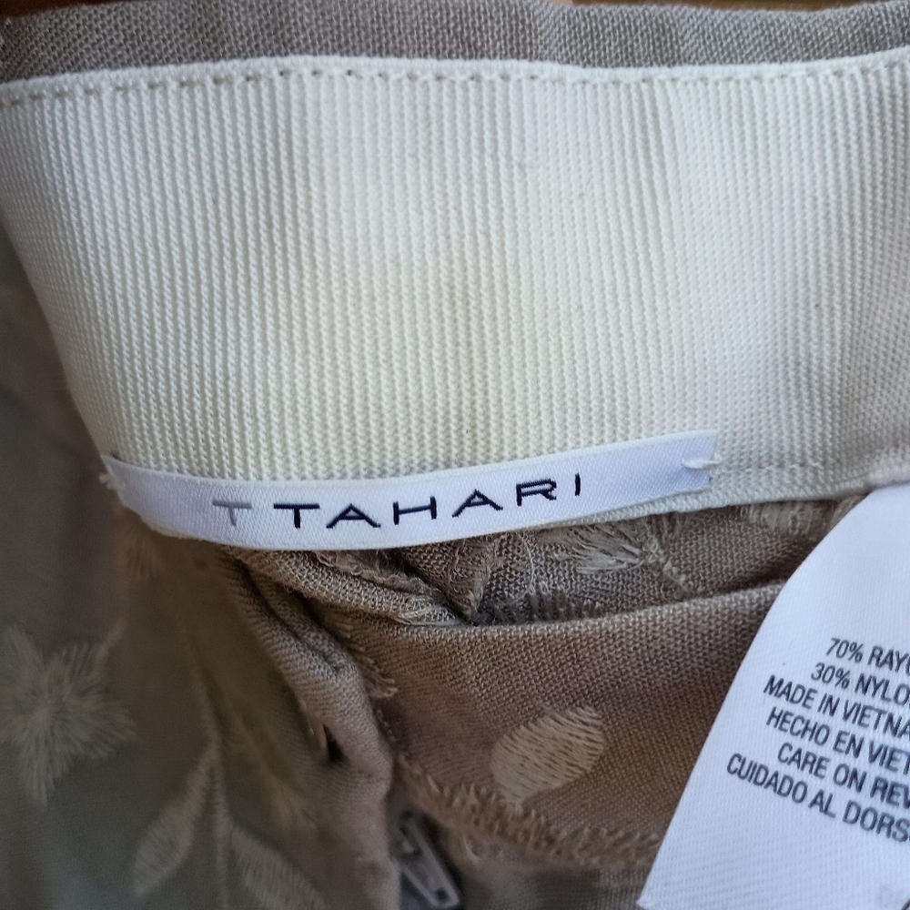 Tahari Floral Embroidered Pants_16 - Picture 8 of 8